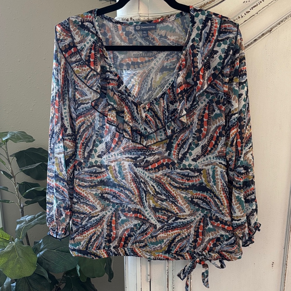 Democracy Blouse Women's Petite Large Printed Long Sleeve Ruffle Neck Top